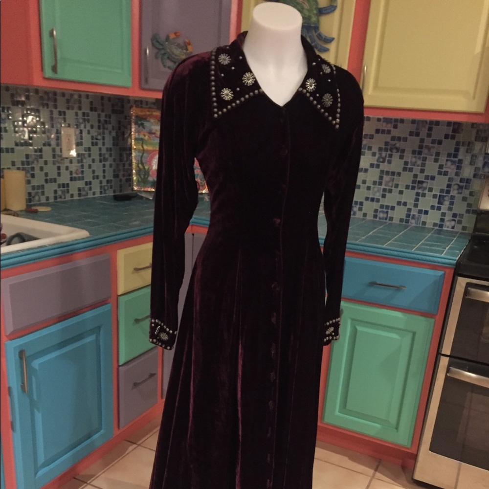 Double d velvet dress or topper